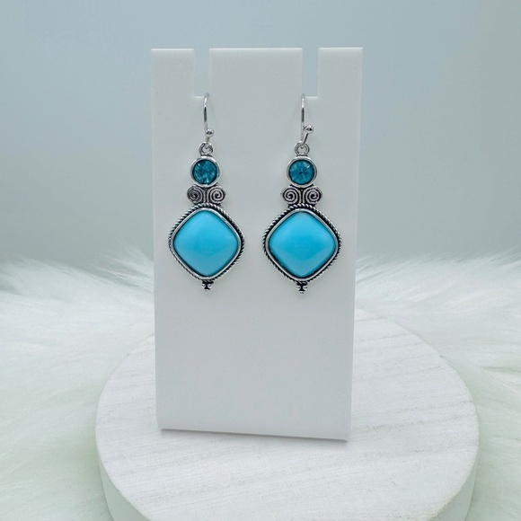 Boho Style Fashion Statement Earrings - Picture 1 of 3